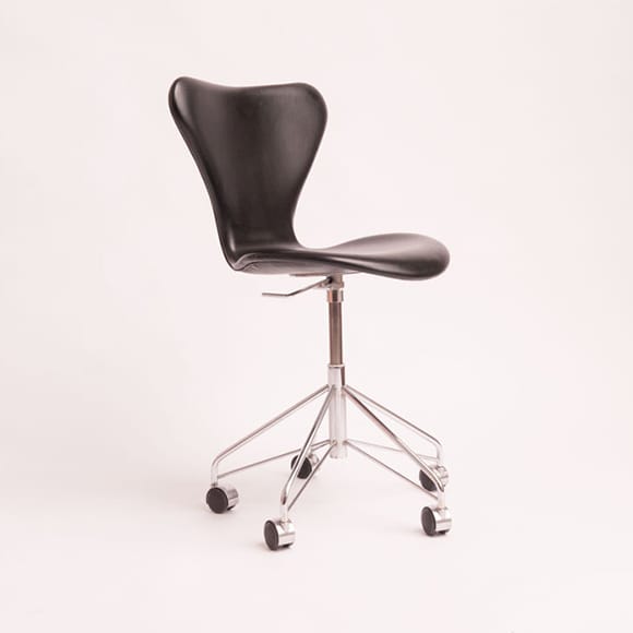 Office chair, model AJ 3107